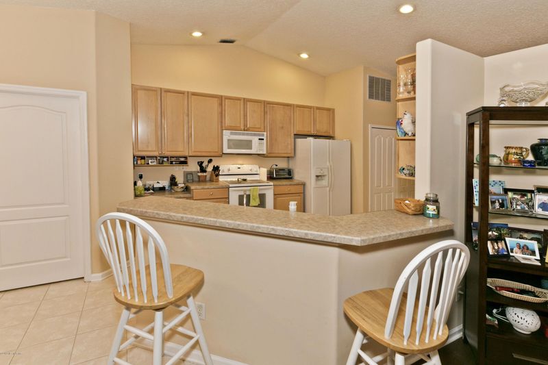 284 W Silverthorn Ln, Ponte Vedra, FL 32081