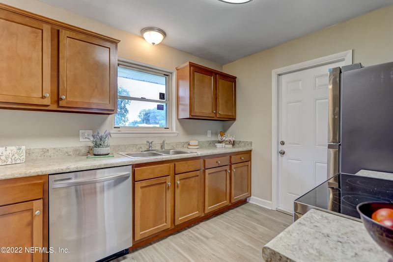 2841 Adele Rd, Jacksonville, FL 32216