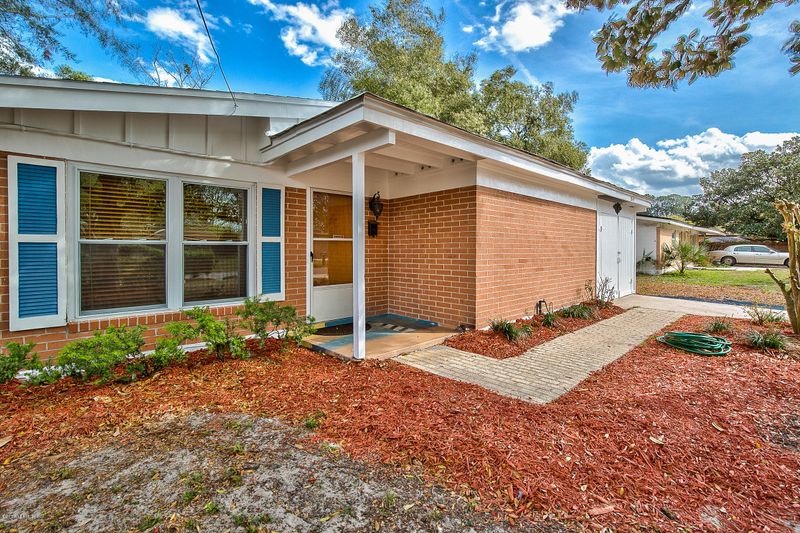2849 Tulip Cir E, Jacksonville, FL 32246