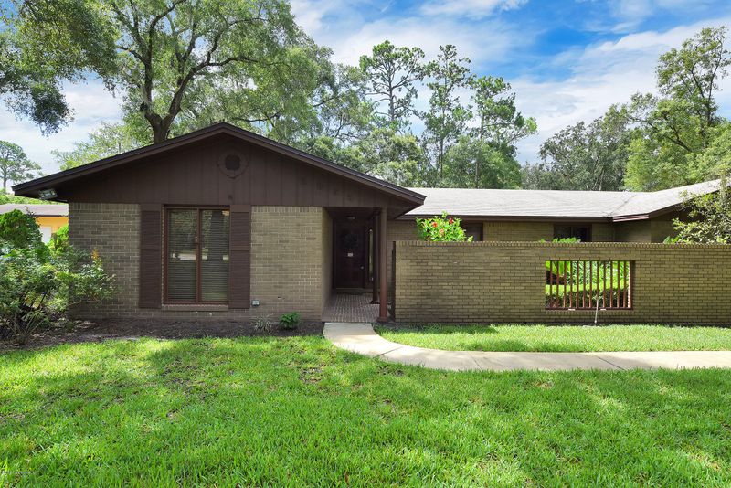 2854 Clairboro Rd, Jacksonville, FL 32223