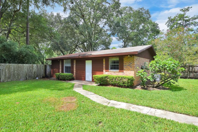 2854 Clairboro Rd, Jacksonville, FL 32223