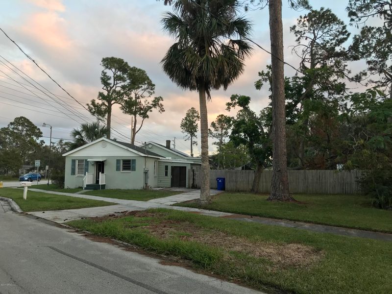 2855 Lewis Speedway, St Augustine, FL 32084