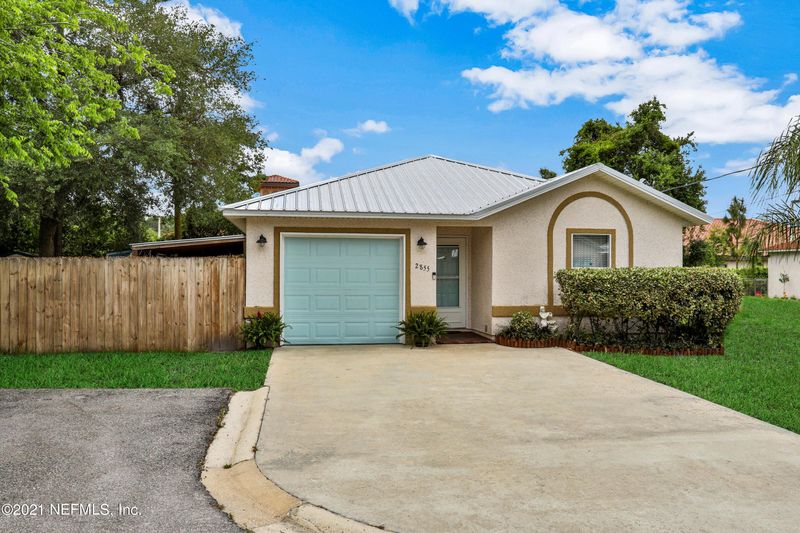 2855 N 10th St, St Augustine, FL 32084