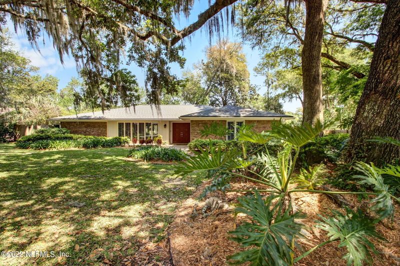 2859 Admirals Walk Dr W, Orange Park, FL 32073