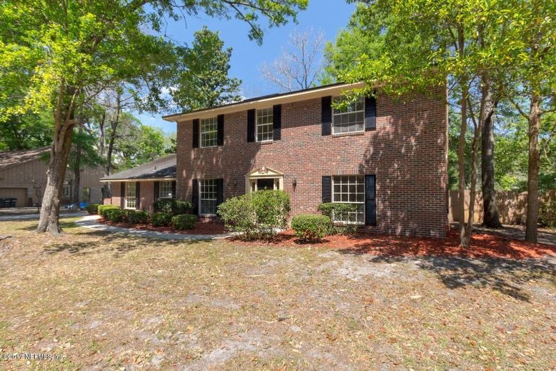 2859 Christopher Creek Rd N, Jacksonville, FL 32217