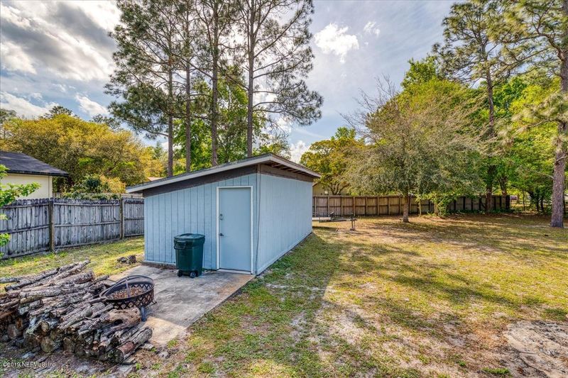2862 Warrior Dr, Middleburg, FL 32068