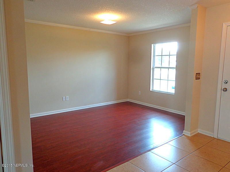 2866 Taylor Hill Dr, Jacksonville, FL 32221