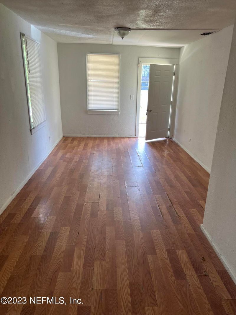 2869 Mccoys Creek Blvd, Jacksonville, FL 32254