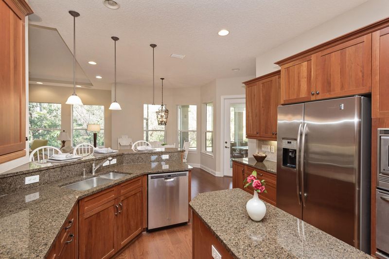 287 Oak Common Ave, St Augustine, FL 32095