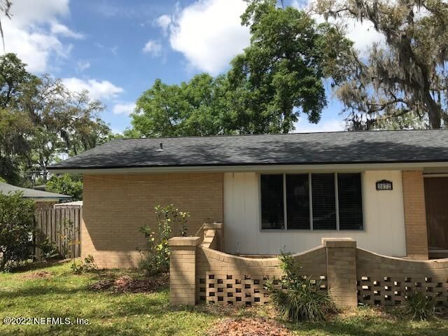 2872 Paces Ferry Rd W, Orange Park, FL 32073