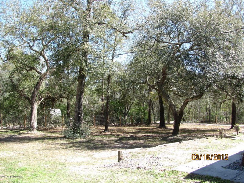 2874 Witch Hazel Rd, Middleburg, FL 32068