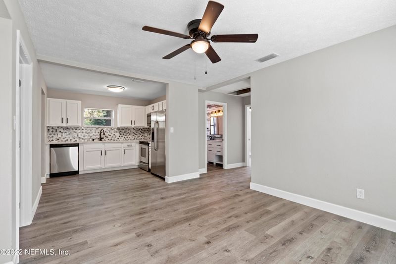 2875 Rockmont St, Jacksonville, FL 32207