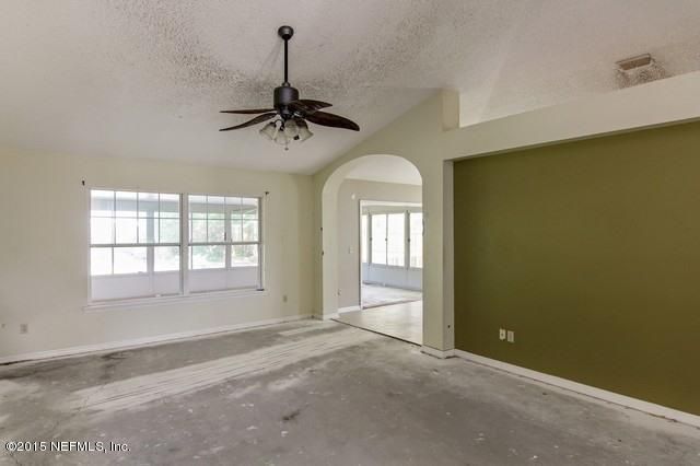 2881 Canyon Falls Dr, Jacksonville, FL 32224
