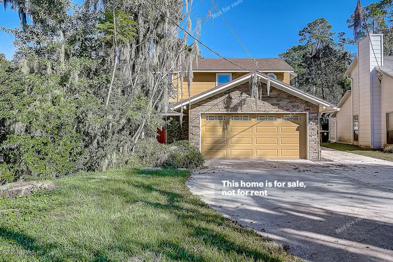 2891 Dickinson Rd, Jacksonville, FL 32216