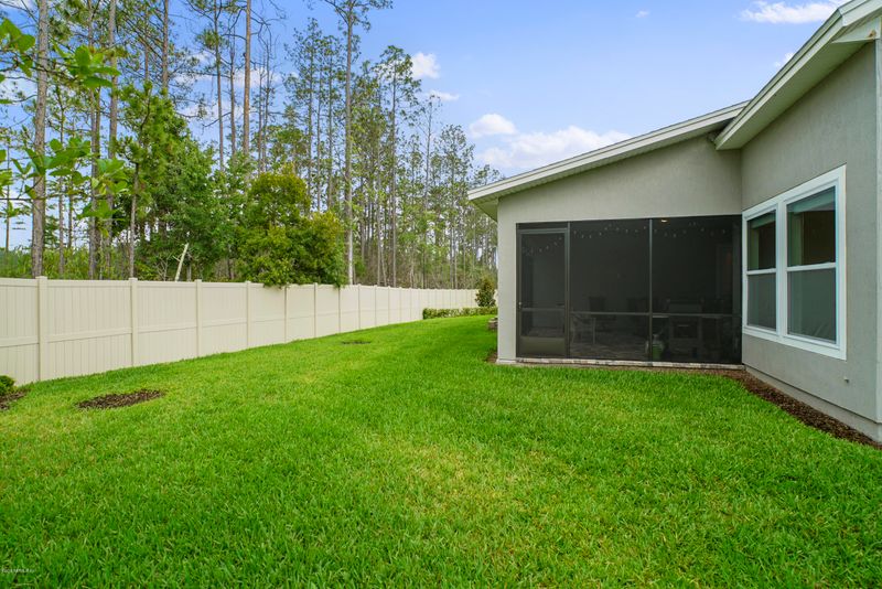 29 Manor Ln, St Johns, FL 32259