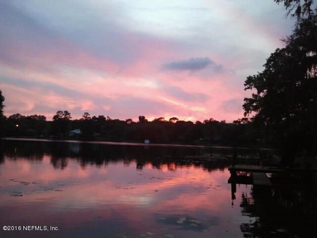 290 Dow Ct, Green Cove Springs, FL 32043