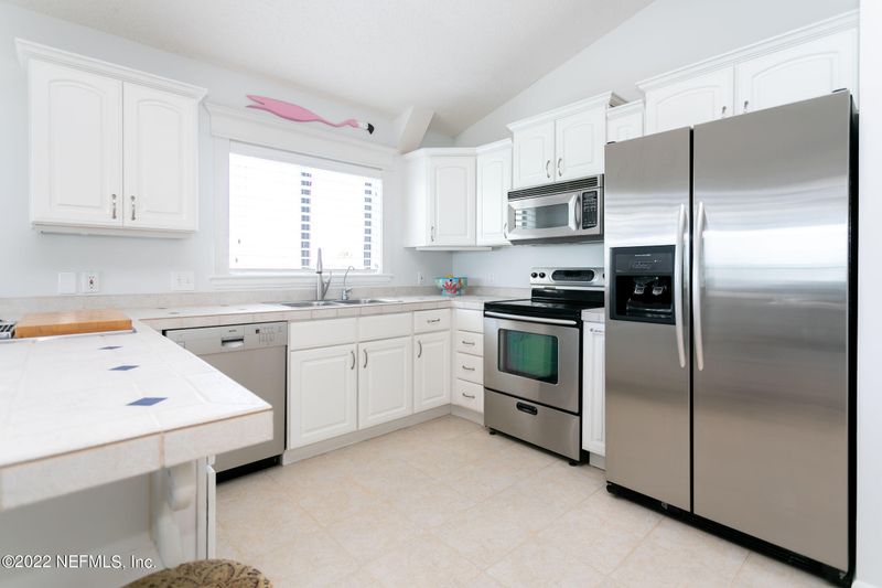 2900 Coastal Hw #6, St Augustine, FL 32084