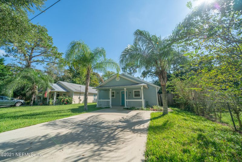 2908 N Seventh St, St Augustine, FL 32084