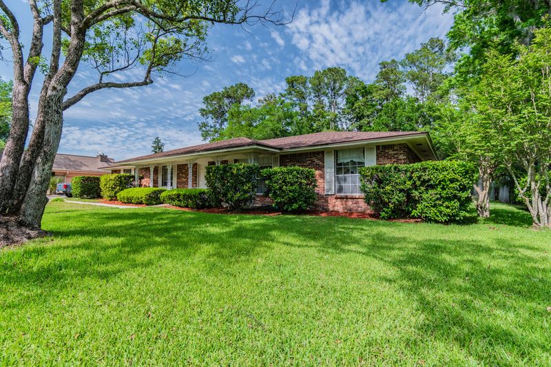291 Fleming Dr, Fleming Island, FL 32003