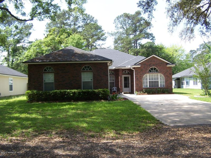 2910 Enchanted Oaks Dr, Orange Park, FL 32073