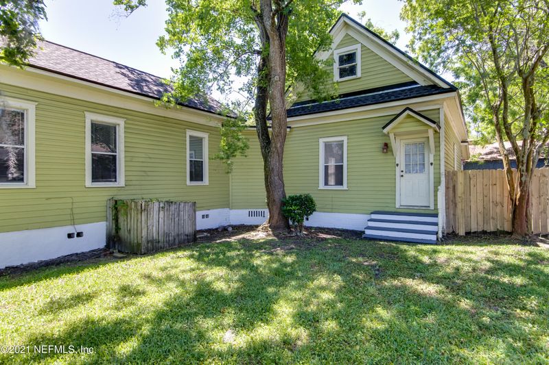 2912 Phyllis St, Jacksonville, FL 32205