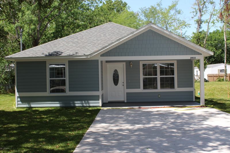 2913 N Seventh St, St Augustine, FL 32084