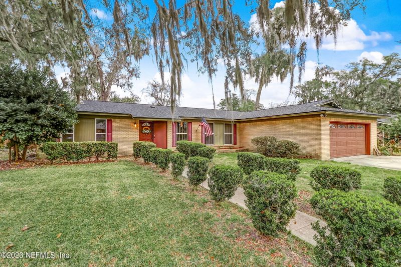 2917 Greenridge Rd, Orange Park, FL 32073