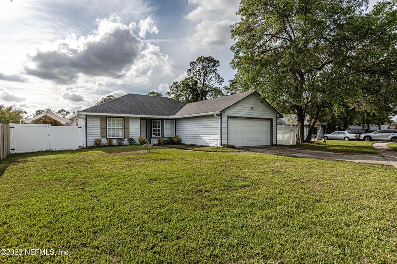 2918 Farrington St, Jacksonville, FL 32224