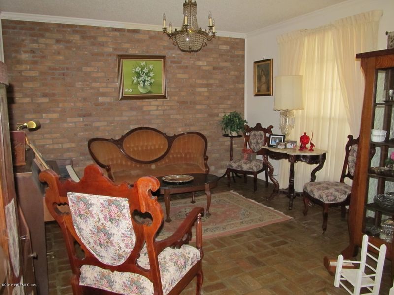 2919 W Admirals Walk Dr, Orange Park, FL 32073