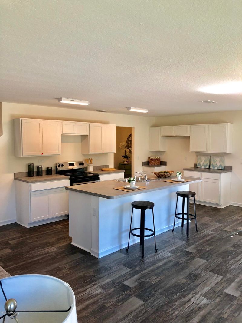 2920 Hanging Valley Ct, Orange Park, FL 32065