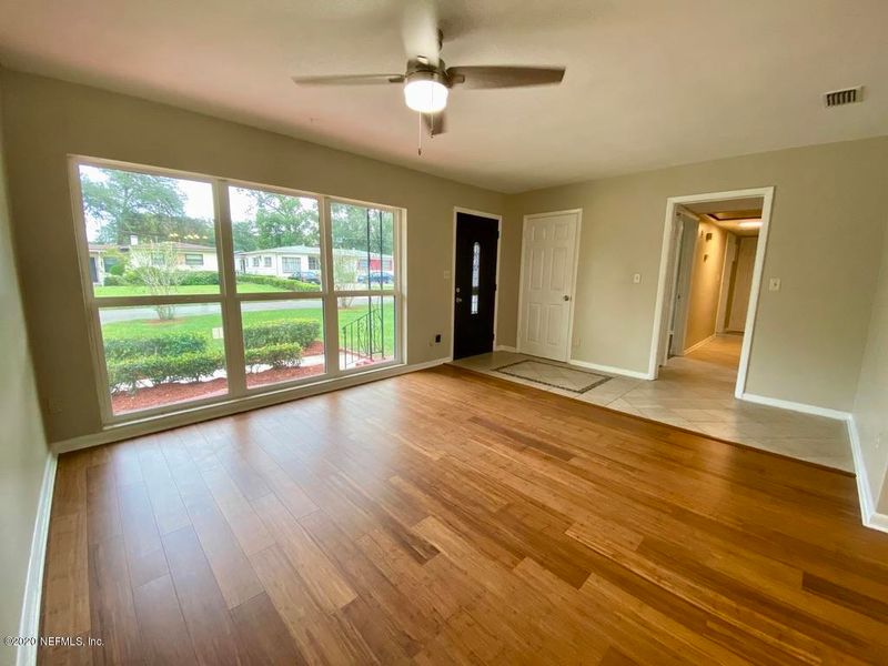 2921 Ribault Cir, Jacksonville, FL 32208