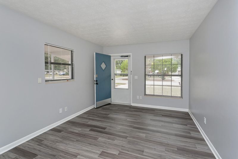 2926 Wedgefield Blvd, Jacksonville, FL 32277