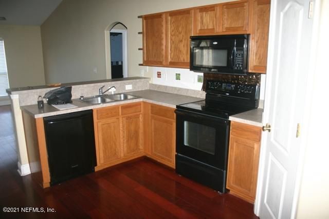 2927 Captiva Bluff Rd S, Jacksonville, FL 32226
