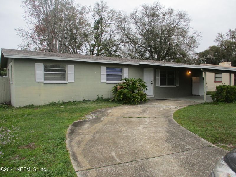 293 Bonnlyn Dr, Orange Park, FL 32073
