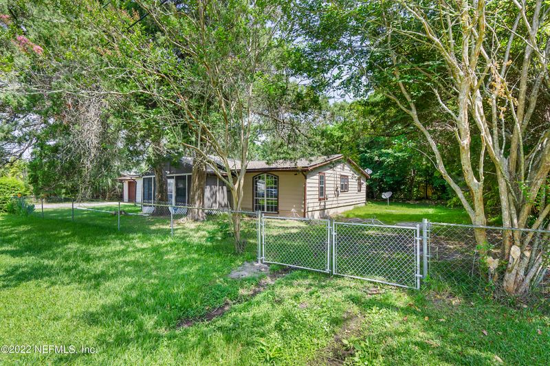 2937 Tinsley Rd, Jacksonville, FL 32218