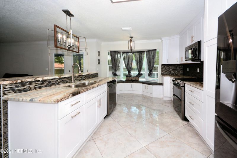 294 Gleneagles Dr, Orange Park, FL 32073
