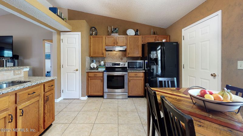 2944 Biloxi Trl, Middleburg, FL 32068