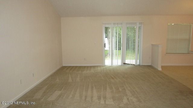 2944 Cold Creek Blvd, Jacksonville, FL 32221