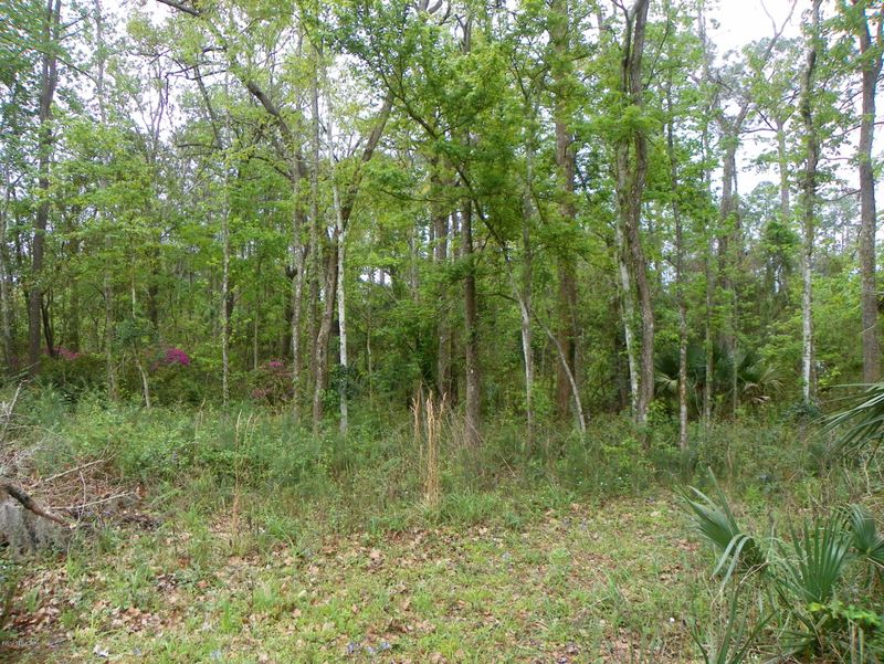 2947 Dickinson Rd, Jacksonville, FL 32216