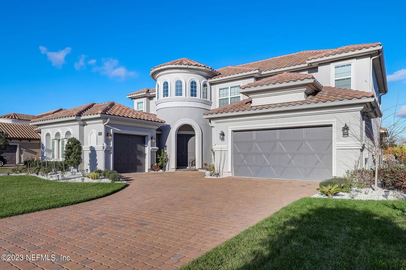 2949 Pescara Dr, Jacksonville, FL 32246