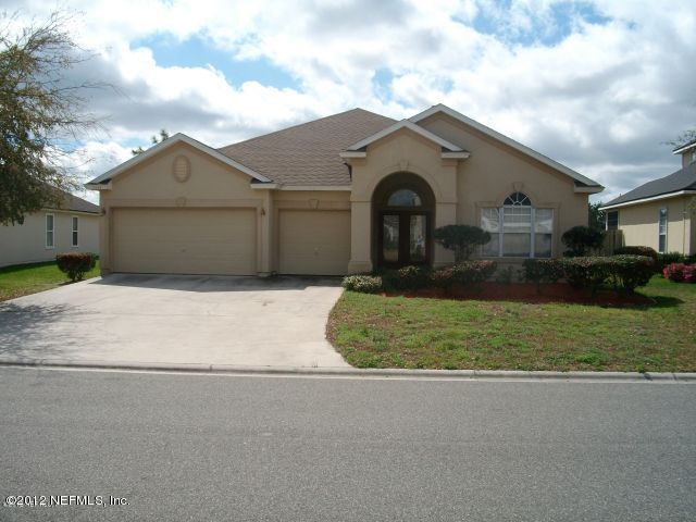 2949 Thorncrest Dr, Orange Park, FL 32065