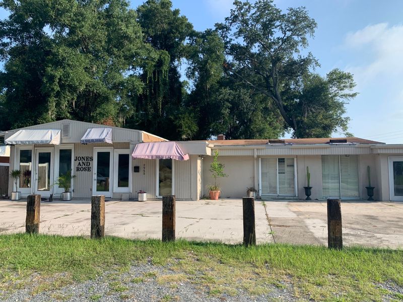 2955 Christopher Rd, Jacksonville, FL 32217