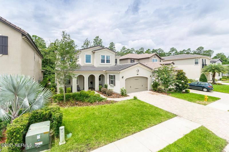 2956 Montilla Dr, Jacksonville, FL 32246