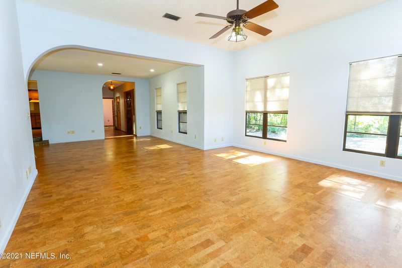 2957 Magnolia Rd, Orange Park, FL 32065