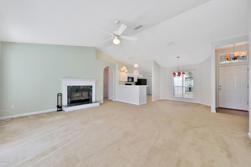 2959 Swaps Ct, Green Cove Springs, FL 32043