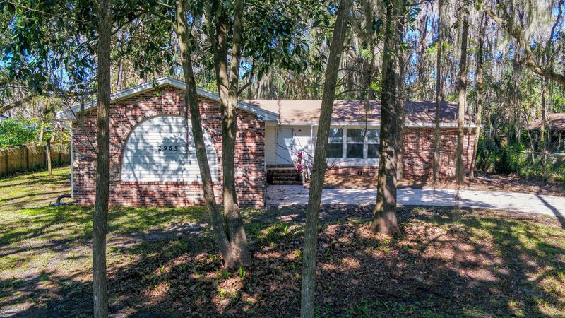 2965 Magnolia Rd, Orange Park, FL 32065