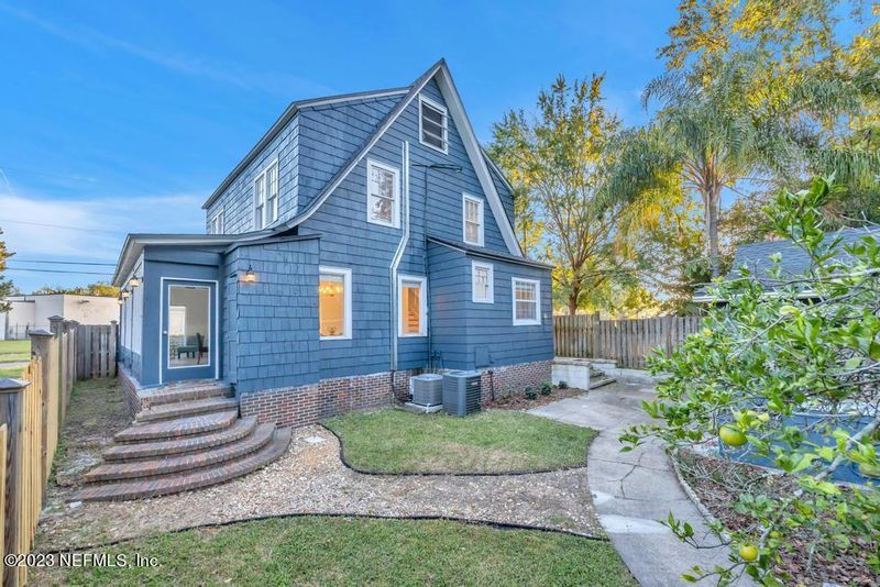 2967 Olga Pl, Jacksonville, FL 32205
