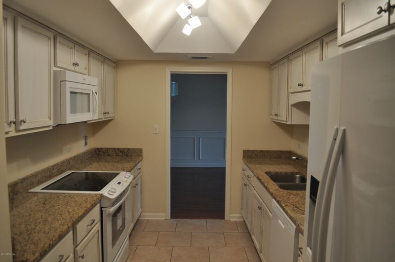 2970 Saint Johns Ave #4-D, Jacksonville, FL 32205