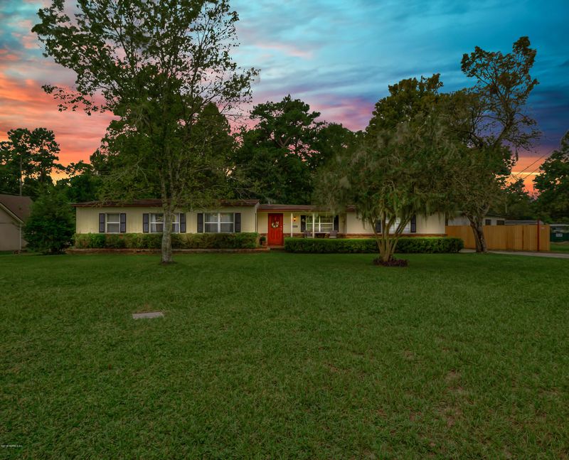 2972 Lopez Rd, Jacksonville, FL 32216