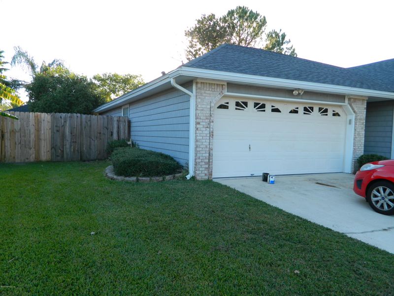 2973 Biloxi Trl, Middleburg, FL 32068